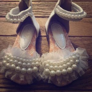 Dressy pearl sandals